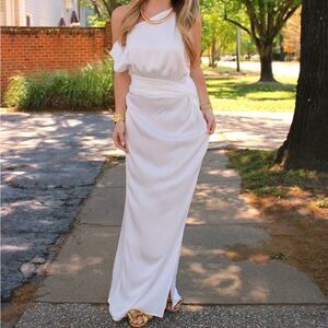 Luxxel White Maxi Dress